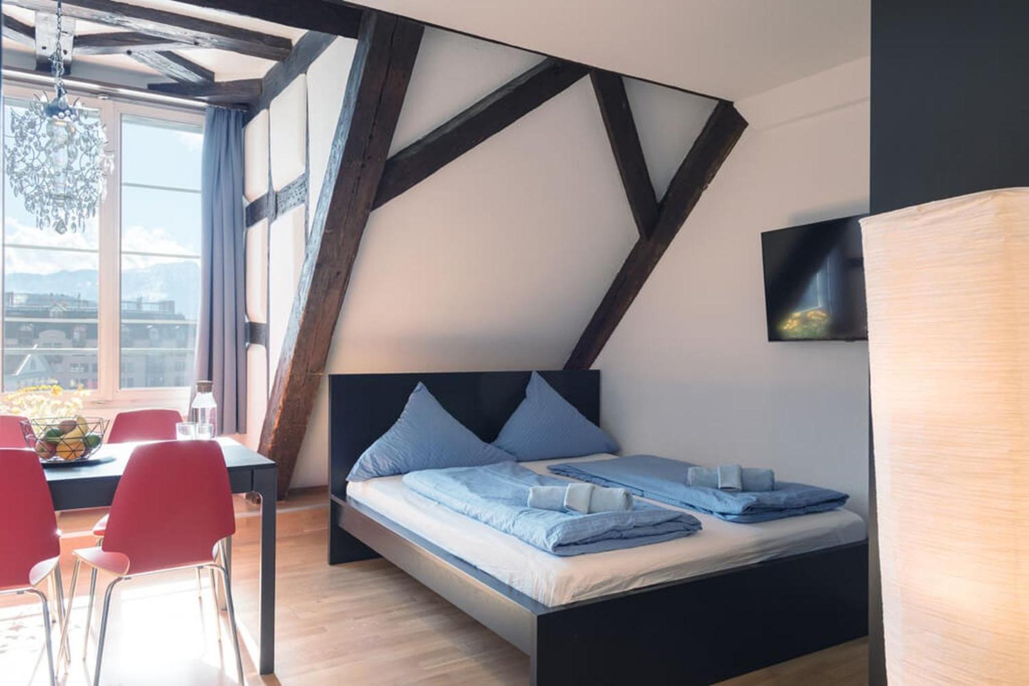 Hitrental Chapel Bridge * Lucern