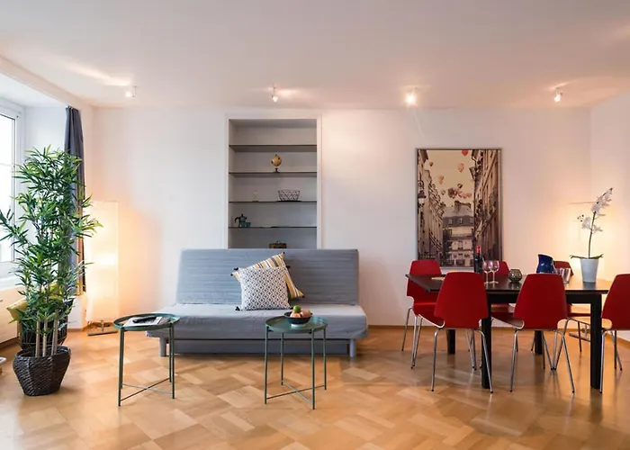 Hitrental Chapel Bridge Apartments